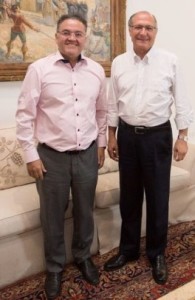 Roberto Rocha e Geraldo Alckmin: convite feito no Palácio dos Bandeirantes